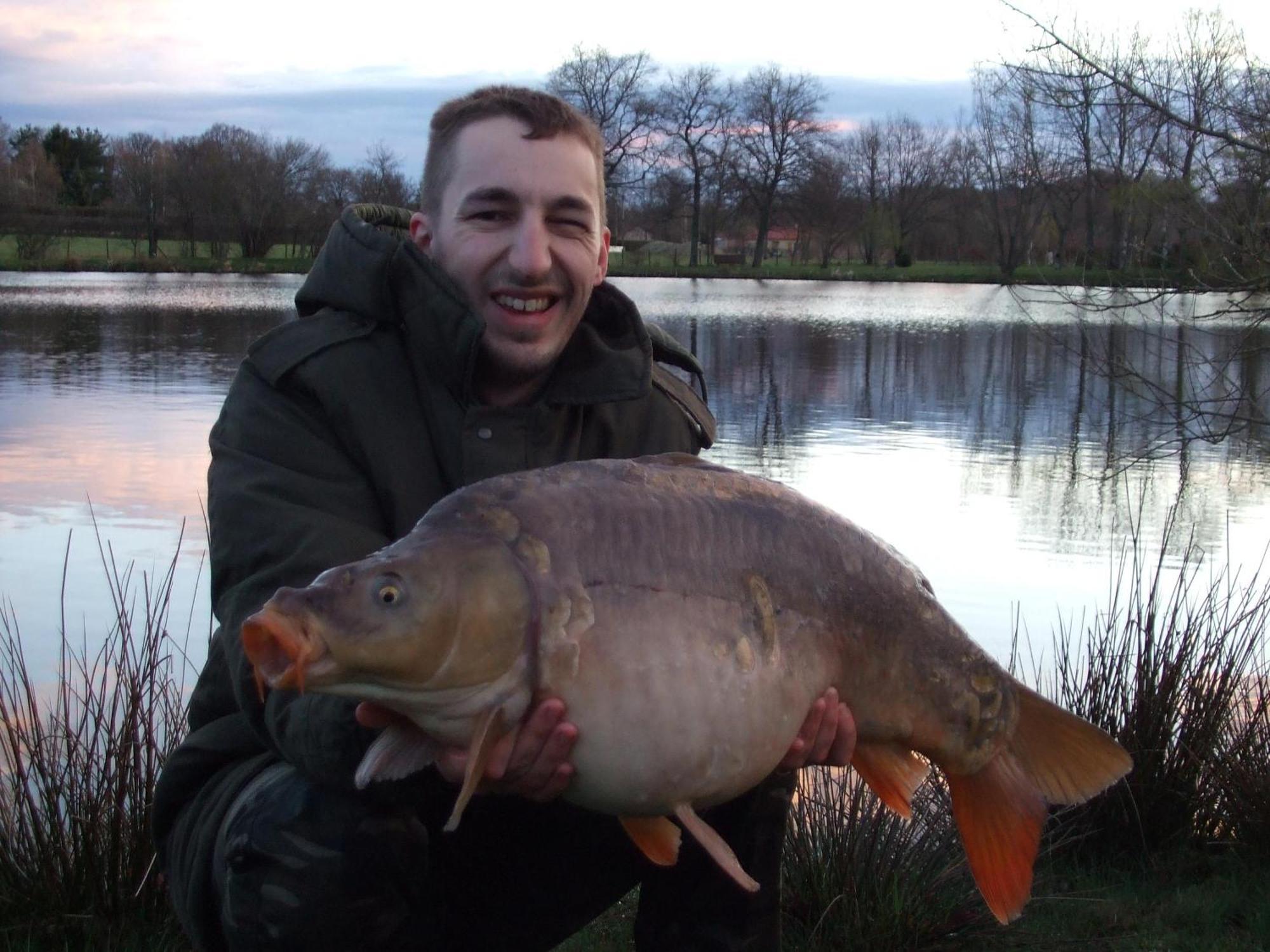 Gite De L'Etang - Parc Des Volcans D'Auvergne Loubeyrat Bagian luar foto