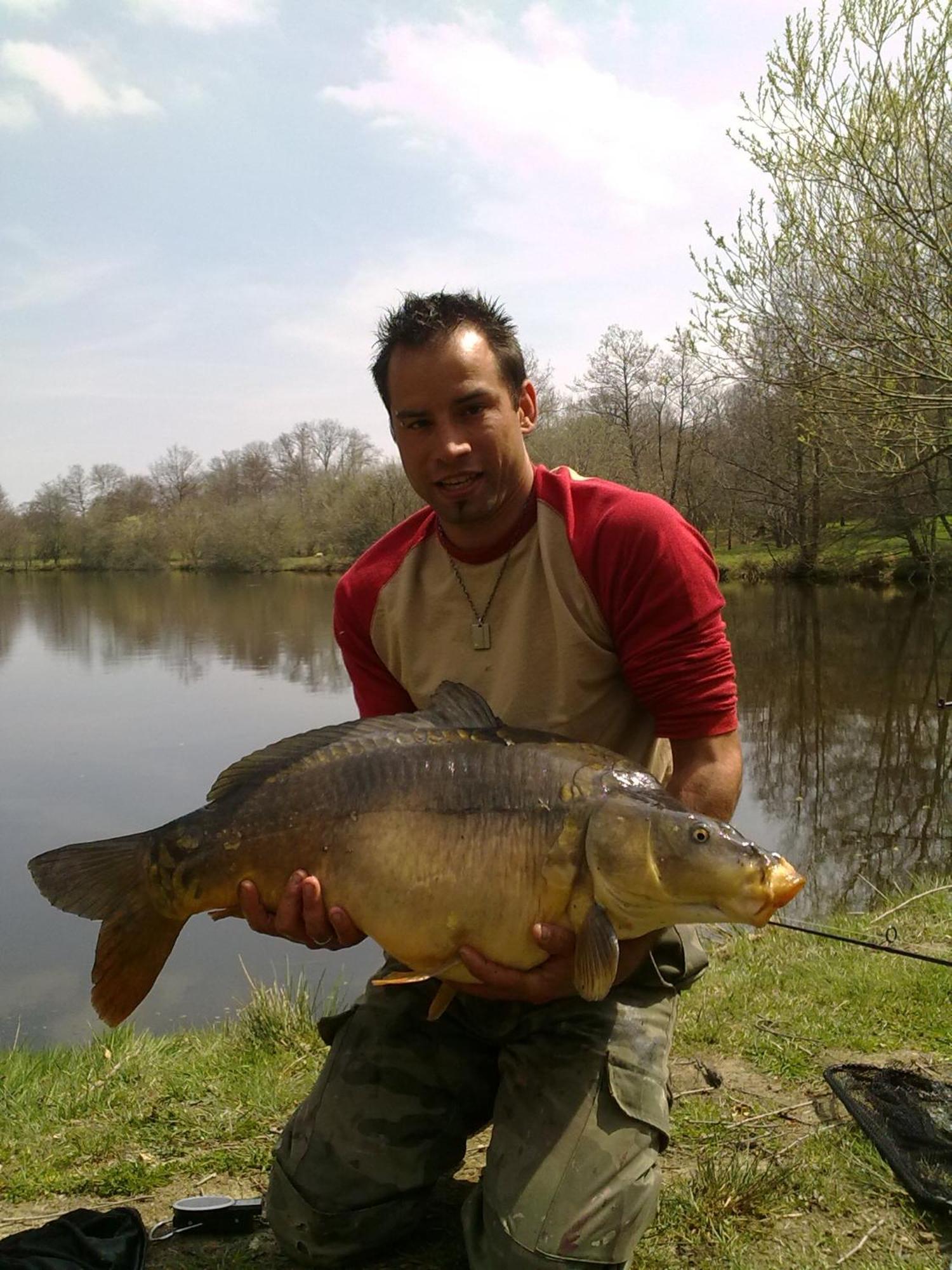 Gite De L'Etang - Parc Des Volcans D'Auvergne Loubeyrat Bagian luar foto